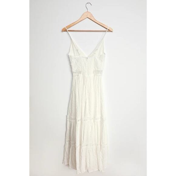 NEW Lulus Light Breeze White Striped Crochet Lace Tiered Maxi Dress Size Small - Picture 6 of 14